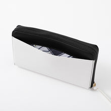 Load image into Gallery viewer, Atago Model Long Wallet Azur Lane