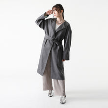 Load image into Gallery viewer, Byleth (Female) Model Coat Fire Emblem: Three Houses