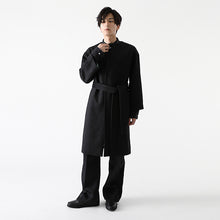 Load image into Gallery viewer, Byleth (Male) Model Coat Fire Emblem: Three Houses