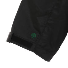 Load image into Gallery viewer, Nissa Revane Model Windbreaker Magic: The Gathering