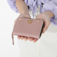 Load image into Gallery viewer, Mitsuri Kanroji Model Foldable Wallet Demon Slayer: Kimetsu no Yaiba