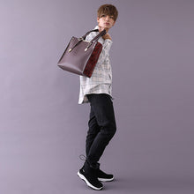 Load image into Gallery viewer, Valentinos Model Tote Bag Cyberpunk 2077