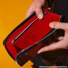 Load image into Gallery viewer, Vash the Stampede Model Long Wallet TRIGUN STAMPEDE
