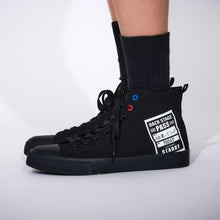 Load image into Gallery viewer, Kessoku Band Model Sneakers BOCCHI THE ROCK!
