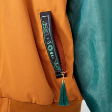 Load image into Gallery viewer, Melinoë Model Jacket Hades II
