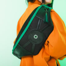 Load image into Gallery viewer, Melinoë Model Crossbody Bag Hades II
