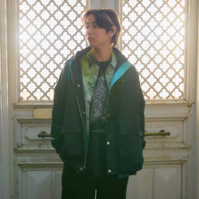 Load image into Gallery viewer, GNOSIA Model Jacket

