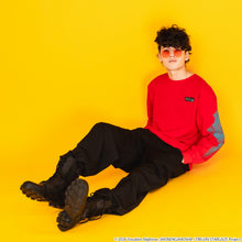 Load image into Gallery viewer, Vash the Stampede Model Long Sleeve Shirt TRIGUN STARGAZE
