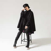 Load image into Gallery viewer, Raidou Kuzunoha Model Cape Coat RAIDOU Remastered: The Mystery of the Soulless Army
