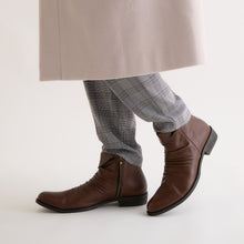 Load image into Gallery viewer, Witch Hat Atelier Model Boots

