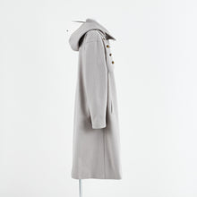 Load image into Gallery viewer, Qifrey Model Coat Witch Hat Atelier
