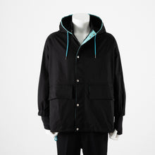 Load image into Gallery viewer, GNOSIA Model Jacket
