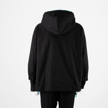 Load image into Gallery viewer, GNOSIA Model Jacket
