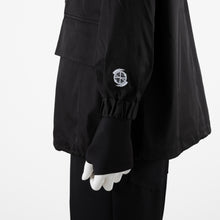 Load image into Gallery viewer, GNOSIA Model Jacket
