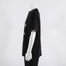 Load image into Gallery viewer, Emotes Model T-Shirt MECCHA CHAMELEON
