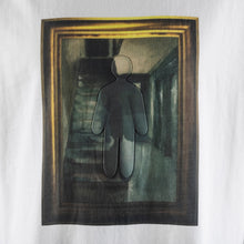 Load image into Gallery viewer, Hide-and-Seek Model T-Shirt MECCHA CHAMELEON
