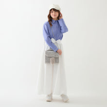 Load image into Gallery viewer, Fluffy Gray Fan de Bag
