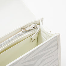 Load image into Gallery viewer, Tiger Stripes Fan de Bag
