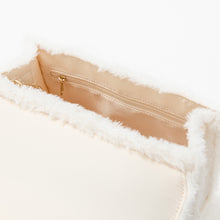 Load image into Gallery viewer, Fluffy White Fan de Bag
