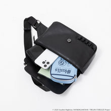 Load image into Gallery viewer, Vash the Stampede Model Crossbody Bag TRIGUN STARGAZE
