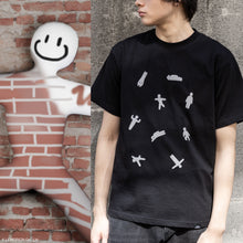 Load image into Gallery viewer, Emotes Model T-Shirt MECCHA CHAMELEON
