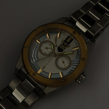 Load image into Gallery viewer, Griffith Model Watch Berserk
